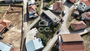 Moradia T3 - Nogueira da Montanha, Chaves, Vila Real - Miniatura: 31/38