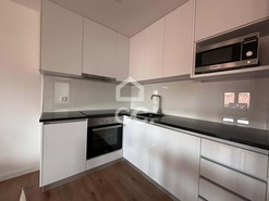 Apartamento T1 - Santa Maria Maior, Chaves, Vila Real - Miniatura: 2/15