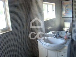 Armaz�m T0 - Santa Cruz/Trindade, Chaves, Vila Real - Miniatura: 9/11