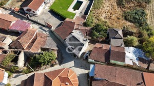 Moradia T3 - Vilarelho da Raia, Chaves, Vila Real - Miniatura: 36/43