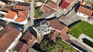 Moradia T3 - Vilarelho da Raia, Chaves, Vila Real - Miniatura: 38/43