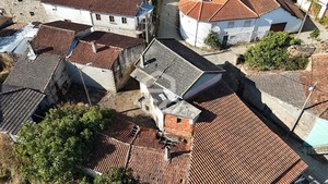 Moradia T3 - Vilarelho da Raia, Chaves, Vila Real - Miniatura: 43/43