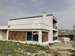 Moradia T4 - Outeiro Seco, Chaves, Vila Real - Miniatura: 4/12