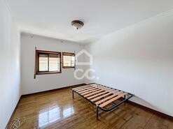 Apartamento T2 - Santa Maria Maior, Chaves, Vila Real - Miniatura: 3/11