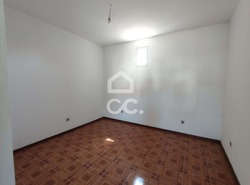 Moradia T6 - Santa Cruz/Trindade, Chaves, Vila Real - Miniatura: 32/41