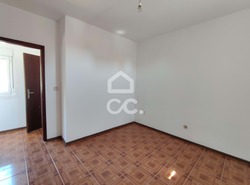 Moradia T6 - Santa Cruz/Trindade, Chaves, Vila Real - Miniatura: 35/41