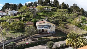 Moradia T3 - Ervededo, Chaves, Vila Real - Miniatura: 1/35
