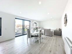 Apartamento T2 - Santa Maria Maior, Chaves, Vila Real - Miniatura: 3/24