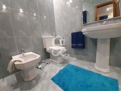 Apartamento T5 - Santa Maria Maior, Chaves, Vila Real - Miniatura: 2/17