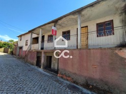 Moradia T3 - VILA VERDE DA RAIA, Chaves, Vila Real - Miniatura: 1/27