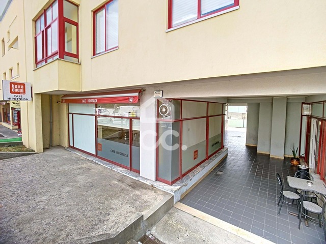 Loja T0 - Santa Maria Maior, Chaves, Vila Real - Imagem grande