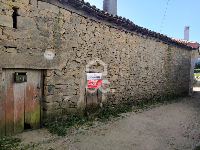 Moradia T1 - Travancas e Roriz, Chaves, Vila Real - Imagem grande