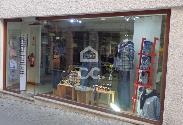 Loja T0 - Santa Maria Maior, Chaves, Vila Real - Imagem grande