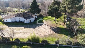 Loja T0 - VILA VERDE DA RAIA, Chaves, Vila Real - Miniatura: 4/26