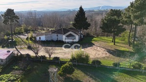 Loja T0 - VILA VERDE DA RAIA, Chaves, Vila Real - Miniatura: 12/26