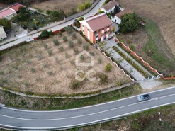 Moradia T6 - Redondelo, Chaves, Vila Real - Miniatura: 3/18