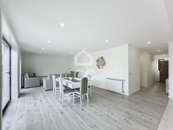 Apartamento T2 - Santa Maria Maior, Chaves, Vila Real - Miniatura: 2/28