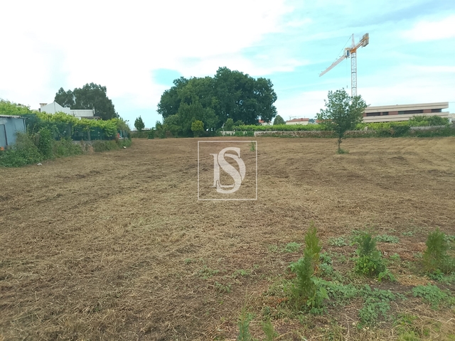 Terreno R�stico - Meixomil, Pa�os de Ferreira, Porto - Imagem grande