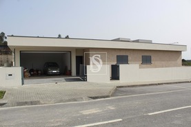 Moradia T3 - Eiriz, Pa�os de Ferreira, Porto - Miniatura: 17/17