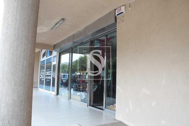 Loja - Vila Cova da Lixa, Felgueiras, Porto - Imagem grande