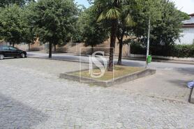 Loja - Vila Cova da Lixa, Felgueiras, Porto - Miniatura: 2/6