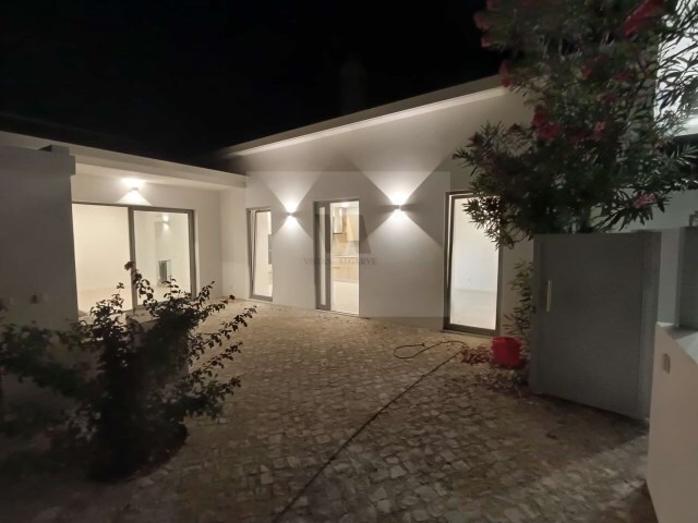 Moradia T3 - São Brás de Alportel, São Brás de Alportel, Faro (Algarve) - Imagem grande