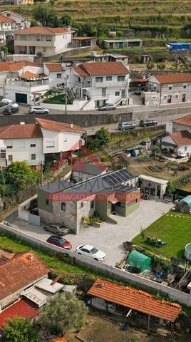 Moradia T3 - S�o Tom� Negrelos, Santo Tirso, Porto - Imagem grande