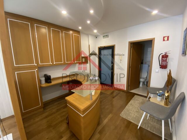 Escrit�rio - Santo Tirso, Santo Tirso, Porto - Imagem grande