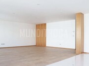 Apartamento T2 - Urgezes, Guimares, Braga - Miniatura: 1/7