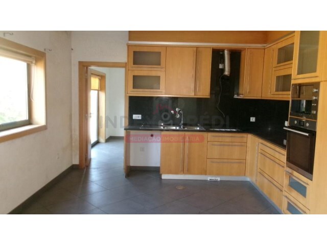 Moradia T4 - Albergaria-a-Velha, Albergaria-a-Velha, Aveiro - Imagem grande