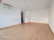 Apartamento T3 - S� Nova, Coimbra, Coimbra