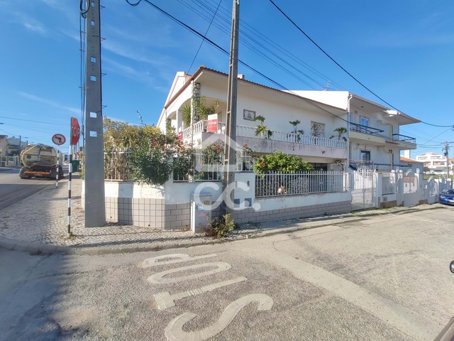 Moradia T4 - Corroios, Seixal, Setúbal - Imagem grande