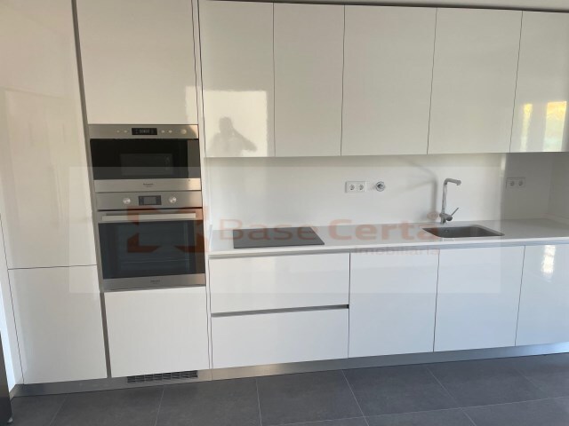 Apartamento T3 - Alverca do Ribatejo, Vila Franca de Xira, Lisboa - Imagem grande