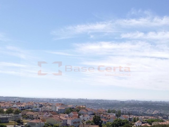 Moradia T5 - Pontinha, Odivelas, Lisboa - Imagem grande