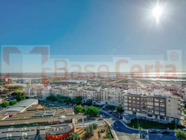 Apartamento T2 - Pvoa de Santa Iria, Vila Franca de Xira, Lisboa - Imagem grande