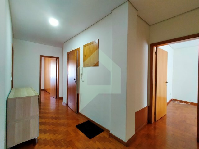 Apartamento T3 - So Jos de So Lzaro, Braga, Braga - Imagem grande