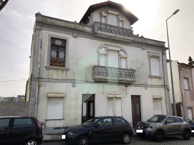 Moradia > T6 - Vila Nova de Famalicão, Vila Nova de Famalicão, Braga - Imagem grande