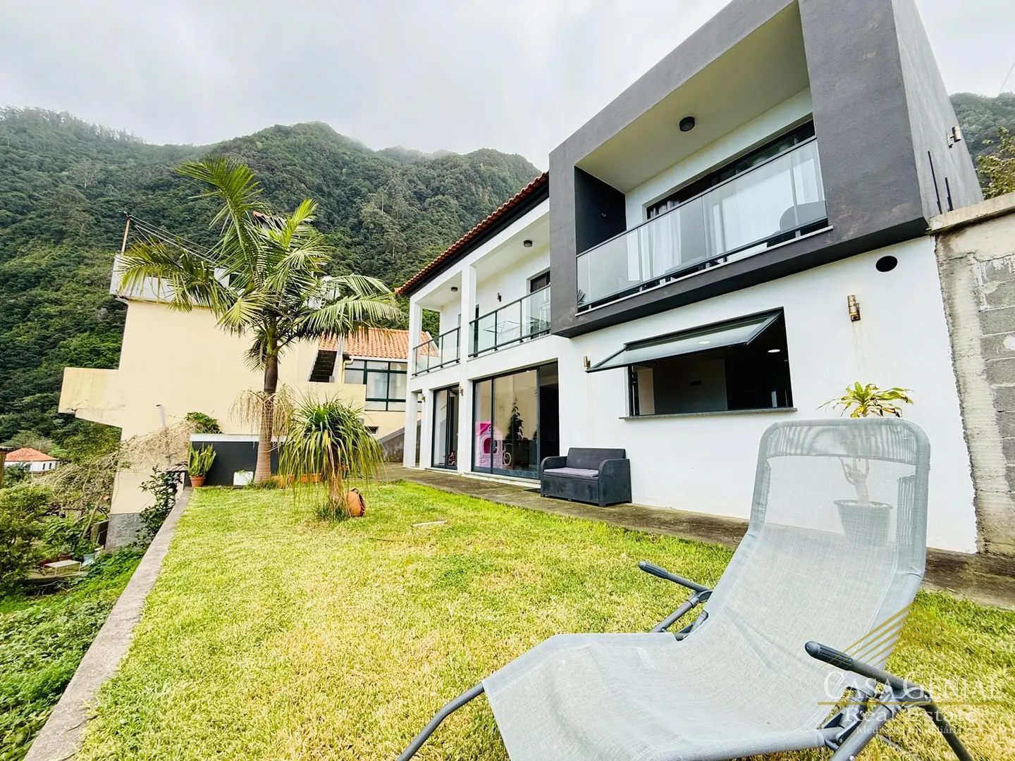 Moradia T3 - Arco de S�o Jorge, Santana, Ilha da Madeira