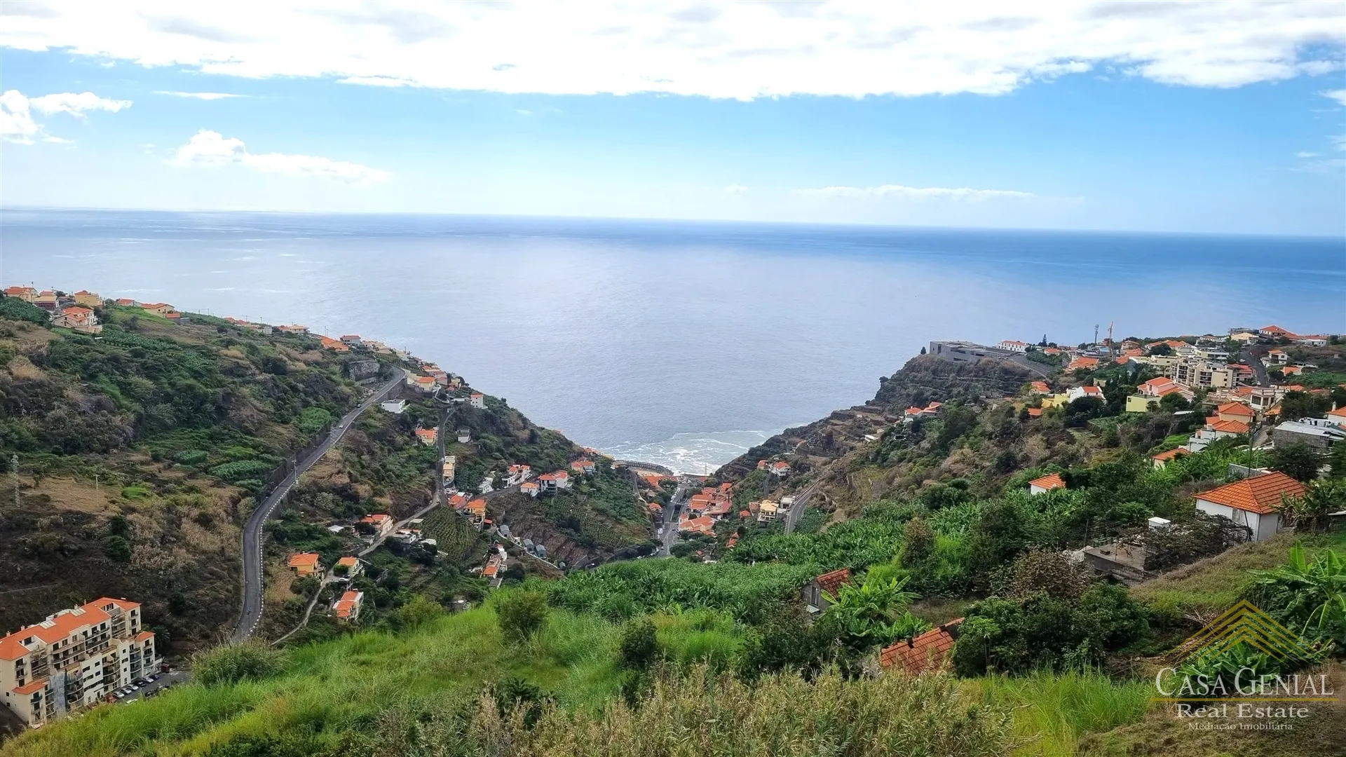 Moradia > T6 - Calheta (Madeira), Calheta (Madeira), Ilha da Madeira - Miniatura: 2/9