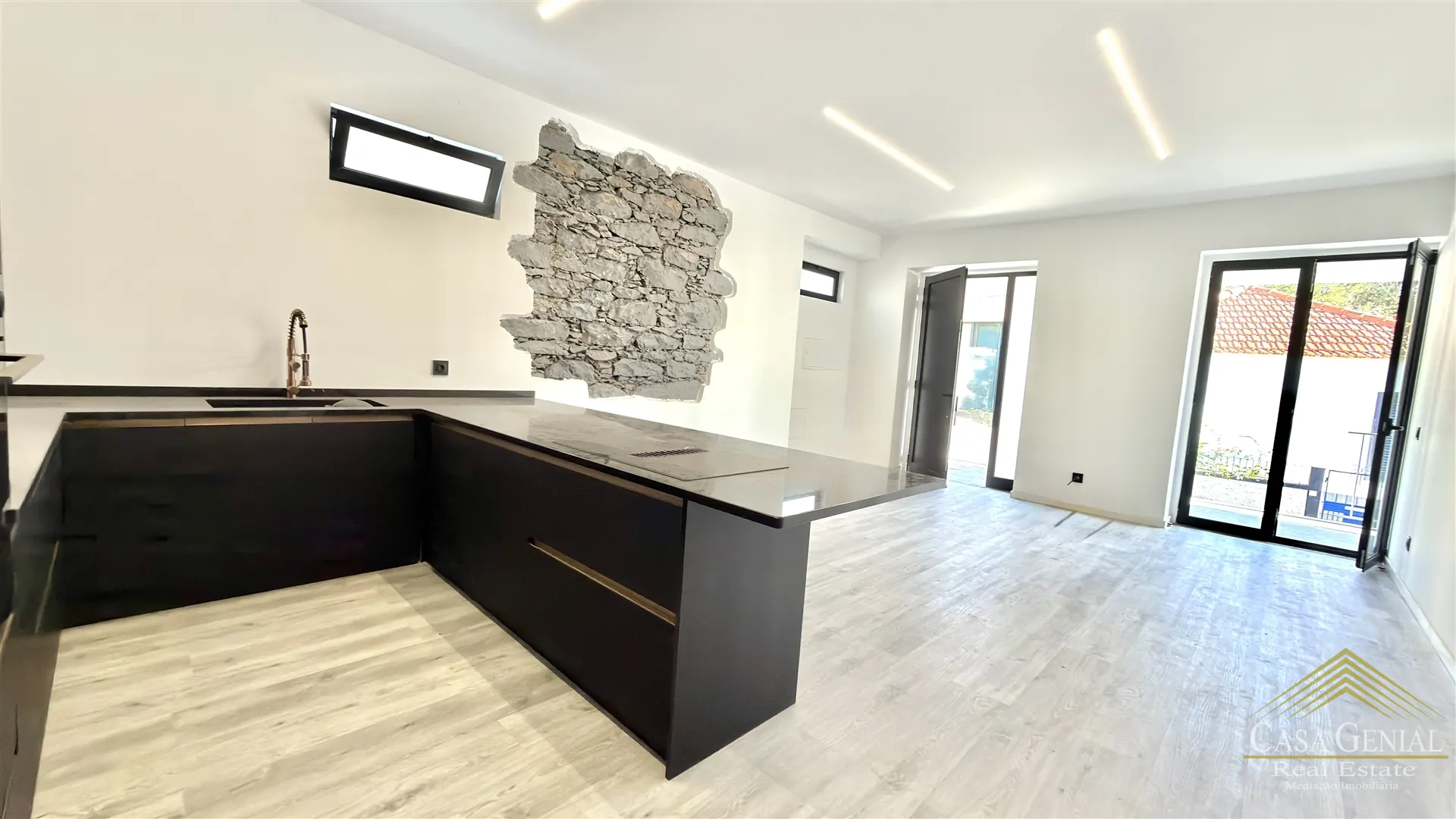 Moradia T2 - So Gonalo, Funchal, Ilha da Madeira - Imagem grande