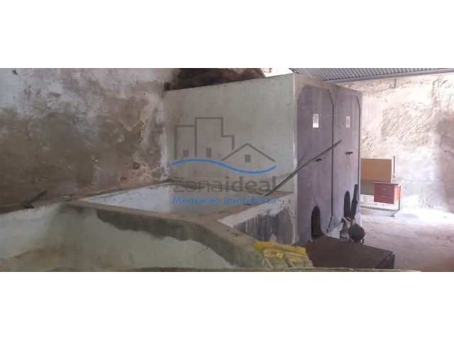 Armazém Não Definido - Abrigada, Alenquer, Lisboa - Imagem grande