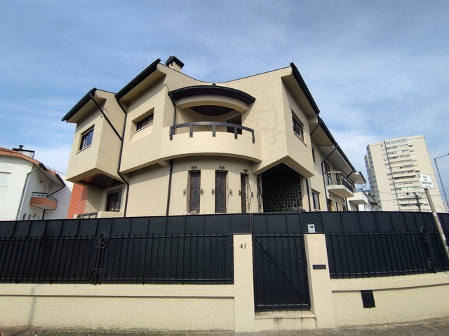 Moradia T4 - Senhora da Hora, Matosinhos, Porto - Imagem grande