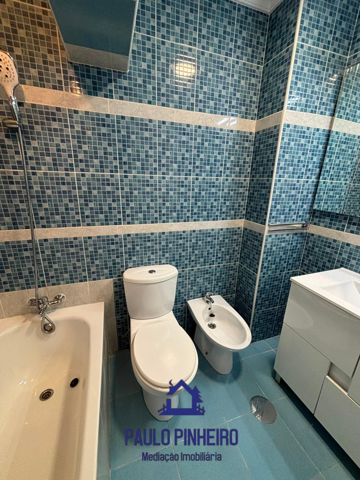 Apartamento T2 - Rio Tinto, Gondomar, Porto - Miniatura: 21/25