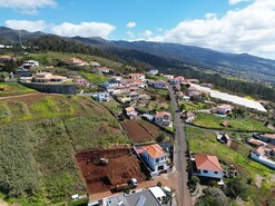 Moradia T3 - No Definido, Calheta, Ilha de S. Jorge - Miniatura: 23/24
