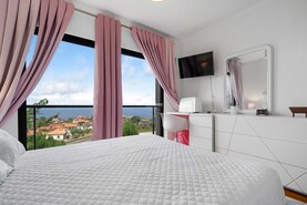 Moradia T4 - Ponta Delgada, S�o Vicente, Ilha da Madeira - Miniatura: 23/78