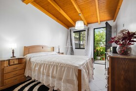 Moradia T4 - Ponta Delgada, S�o Vicente, Ilha da Madeira - Miniatura: 26/78