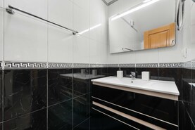 Moradia T4 - Ponta Delgada, S�o Vicente, Ilha da Madeira - Miniatura: 30/78