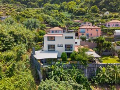 Moradia T4 - Ponta Delgada, S�o Vicente, Ilha da Madeira - Miniatura: 55/78