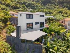 Moradia T4 - Ponta Delgada, S�o Vicente, Ilha da Madeira - Miniatura: 59/78