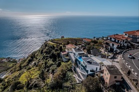 Moradia T2 - Arco da Calheta, Calheta (Madeira), Ilha da Madeira - Miniatura: 1/39